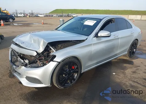 2016 Mercedes-Benz C 300 from USA, damaged, VIN 55SWF4JB9GU151347